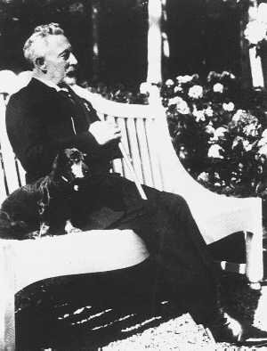 Picture exiled Wilhelm II in his garden in Doorn, Netherlands