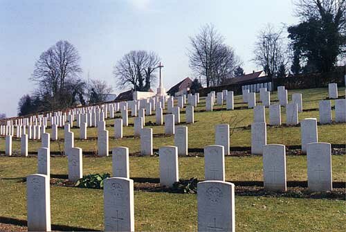 Authuille Military Cemetery, picture Silent Cities